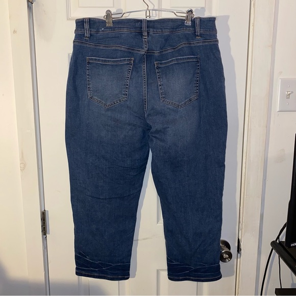 Lane Bryant High Rise Stretch Straight Crop Jeans Sz 16 - Picture 2 of 4